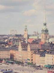 Spoil you in my arms